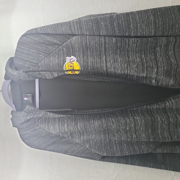 NBA - LA Lakers Zippered Hoodie Size X Large  NWOT - Picture 5 of 9